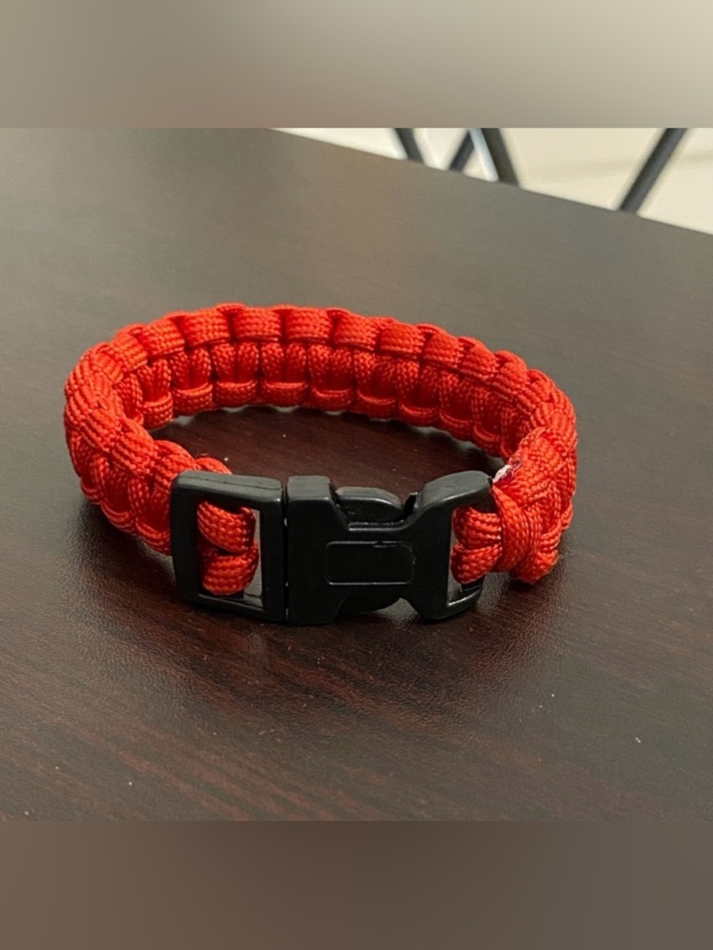 Paracord Red Men's Bracelet with Black Buckle Clip